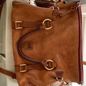 Dooney and Bourke purse camel color